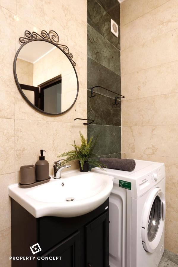 Modern Condo Near Morii Lake بوخارست المظهر الخارجي الصورة